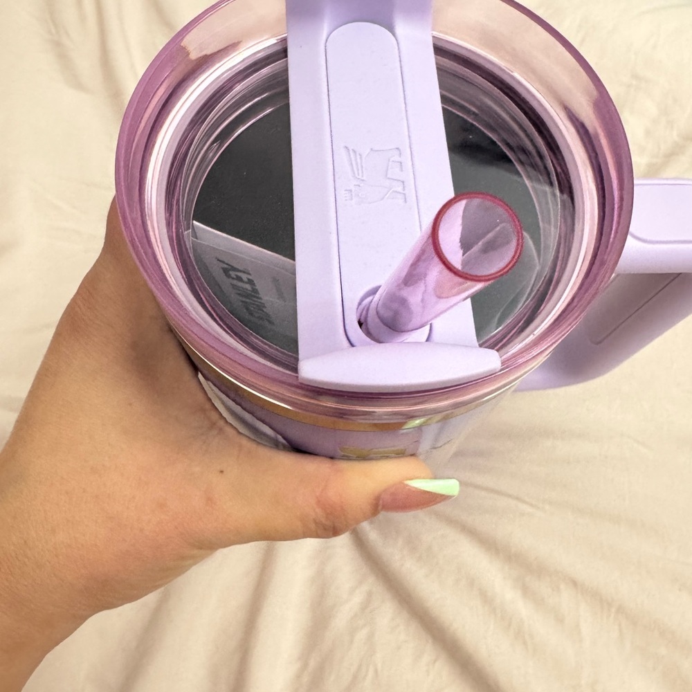 Stanley WICKED collab Glenda Tumbler with Handle (RARE hard to find) - Picture 5 of 5